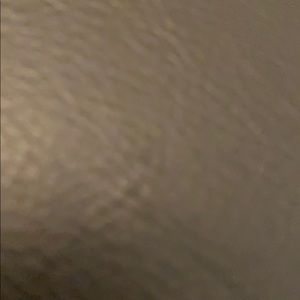 Meet your Posher, Chinyere